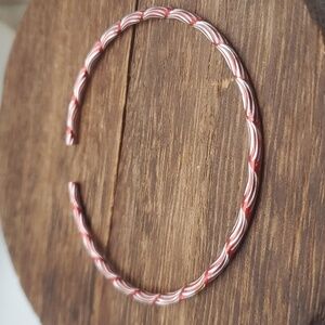 Candy cane twist‎ bracelet cuff B0606